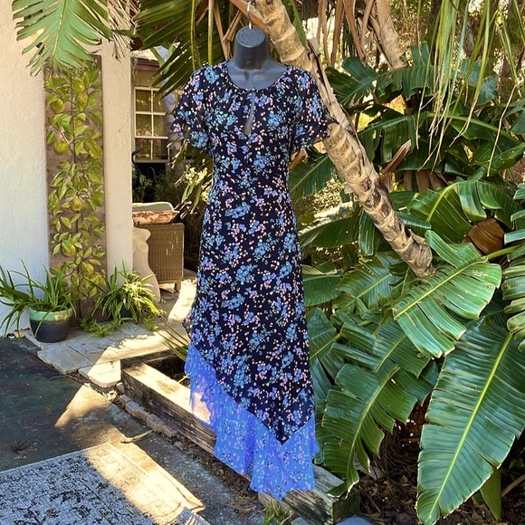 Nanette Lepore Dresses & Skirts - nanette Lepore, dark floral silk asymmetric dress